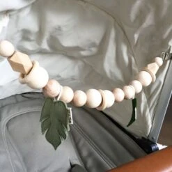 BEZISA Leaves Wagenspanner Pistache / Pine 8 BEZISA Leaves Wagenspanner Pistache / Pine -Baby Ruth Winkel 8720618126214 3 0430