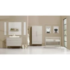 Kidsmill Amy Babykamer Oatmeal | Bed 60 X 120 Cm + Commode Breed -Baby Ruth Winkel amy oatmeal sfeer bw def lichter 5 1 e9f5