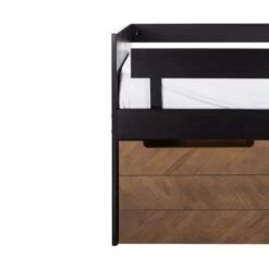 Europe Baby Beau Bedbank Zwart / Walnoot 90 X 200 Cm 8 Europe Baby Beau Bedbank Zwart / Walnoot 90 X 200 Cm -Baby Ruth Winkel beau walnoot bedbank detail 1 0522