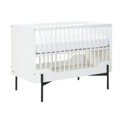 Kidsmill Boutique Babykamer Wit / Zwart | Bed 60 X 120 Cm + Commode -Baby Ruth Winkel boutique ledikant wit zwart 2 1 76f1