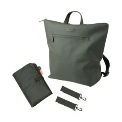 Done By Deer Luiertas Rugzak Dark Green 9 Done By Deer Luiertas Rugzak Dark Green -Baby Ruth Winkel done by deer luiertas rugzak dark green 3 1994