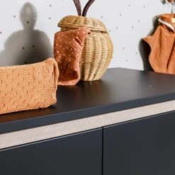 Europe Baby Sterre Commode XL Zwart / Oak 11 Europe Baby Sterre Commode XL Zwart / Oak -Baby Ruth Winkel europe baby sterre commode xl zwart oak 1 fa45