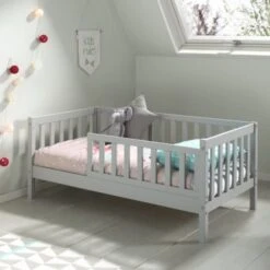 Vipack Toddler Ledikant Verticaal Grijs 70 X 140 Cm -Baby Ruth Winkel pbbe7015 vipack toddler peuterbed 70 grijs sfeer 15ce
