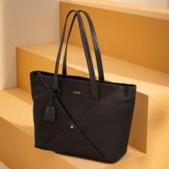 Stokke® Xplory® X Verzorgingstas Signature Black 9 Stokke® Xplory® X Verzorgingstas Signature Black -Baby Ruth Winkel stokke xplory x verzorgingstas signature black 1 b694