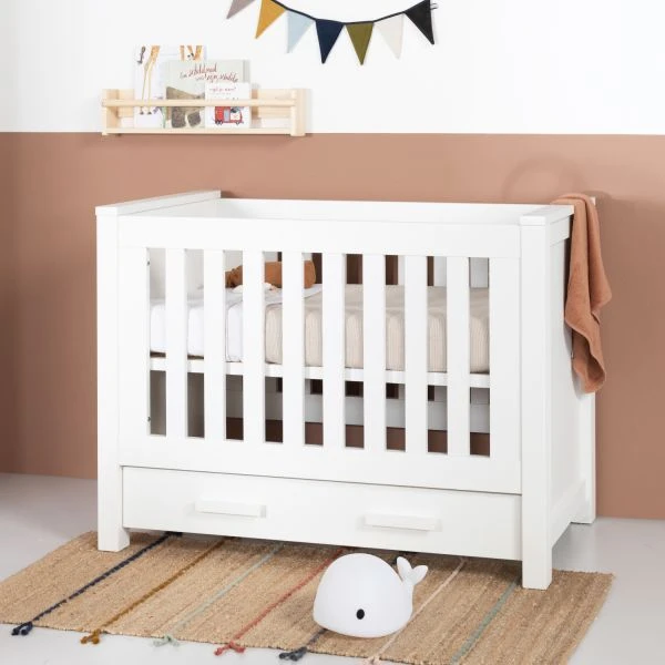 Europe Baby Juno Babykamer Wit | Bed 60 X 120 Cm + Commode - Afbeelding 2