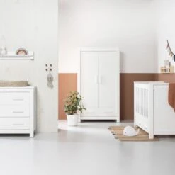 Europe Baby Juno Commode Wit -Baby Ruth Winkel twf juno commode wit 5 648c